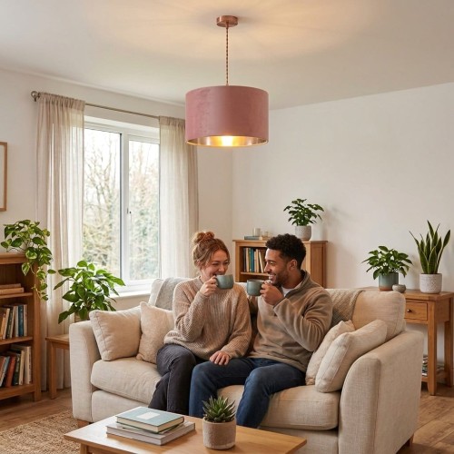 Lampa wisząca z miedzianą oprawką.jpg